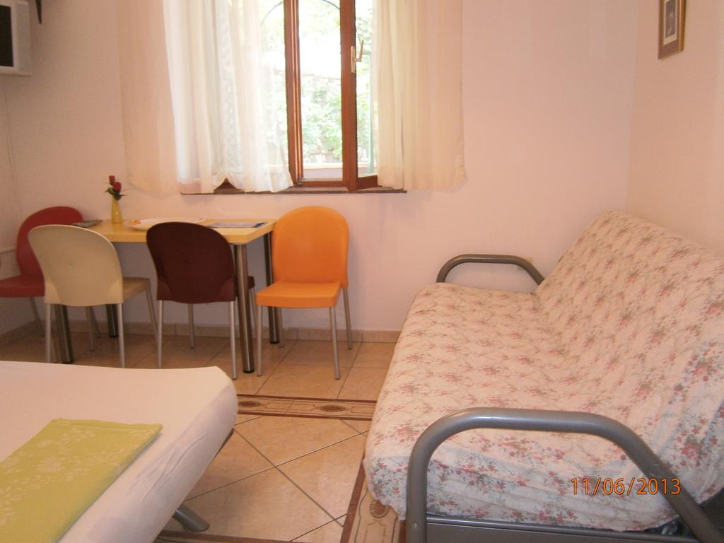 Villa Miranda - Croazia Omiš Pokój zdjęcie