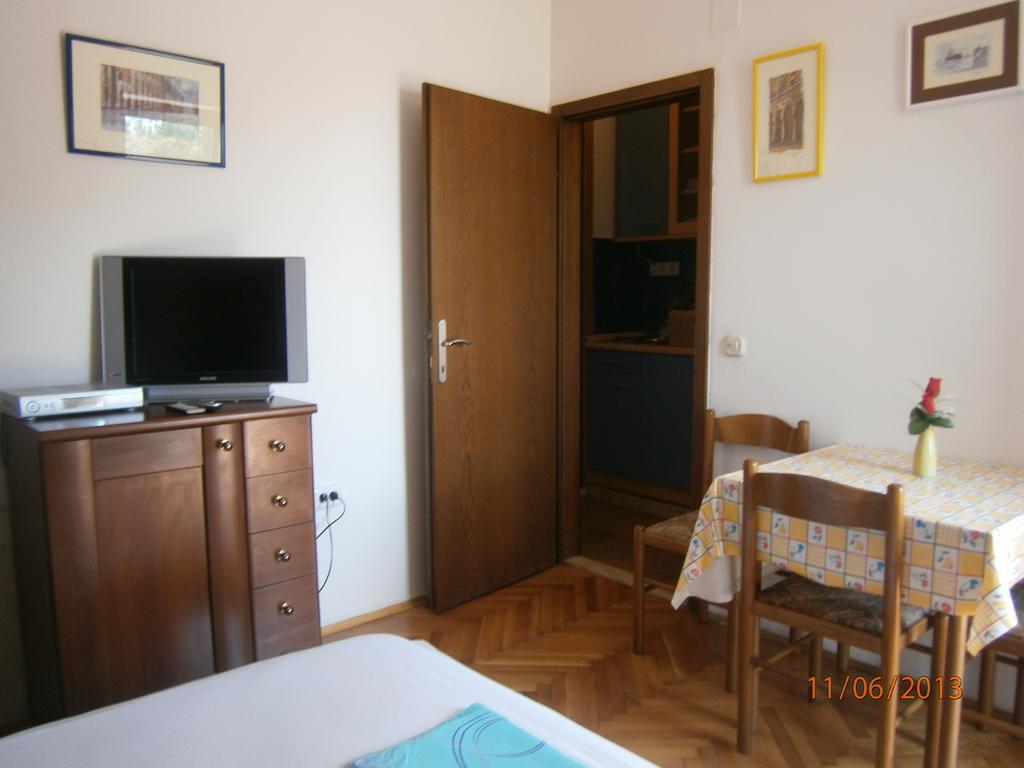 Villa Miranda - Croazia Omiš Pokój zdjęcie
